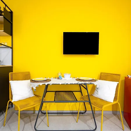 Dimora Dei Colori - Yellow Light 3* 巴里