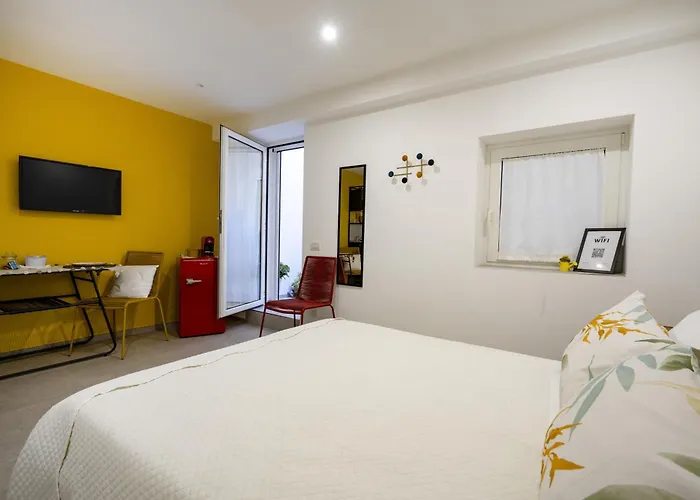 Dimora Dei Colori - Yellow Light 巴里