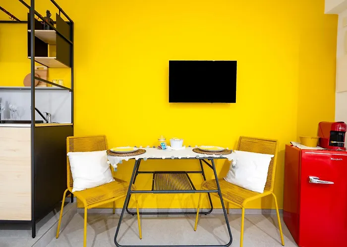 Dimora Dei Colori - Yellow Light 3* 巴里