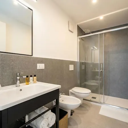 Aparthotel Dimora Dei Colori - Yellow Light Bari